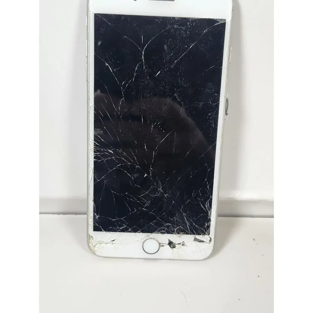 Apple iPhone 7 Plus Model A1661 Cracked Screen As IS For Parts Repair